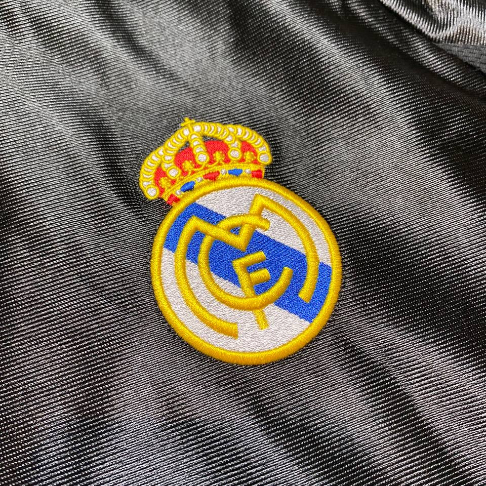 Real Madrid away jersey. Season 99/00. Fernando Redondo