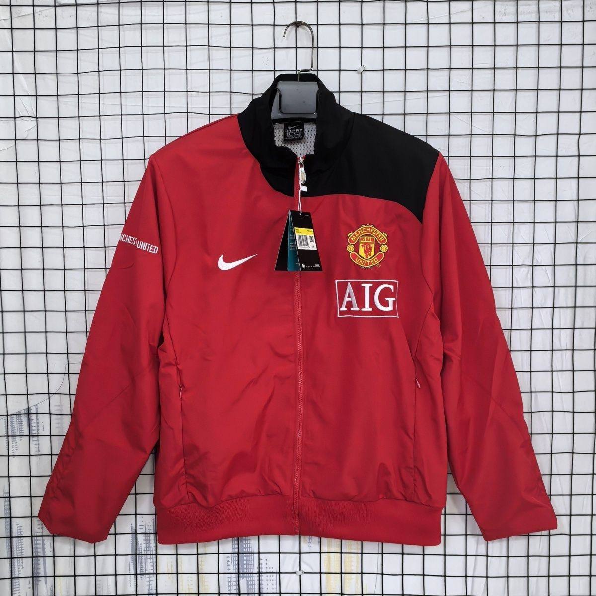 Manchester United 2007 vintage pre-match windbreaker
