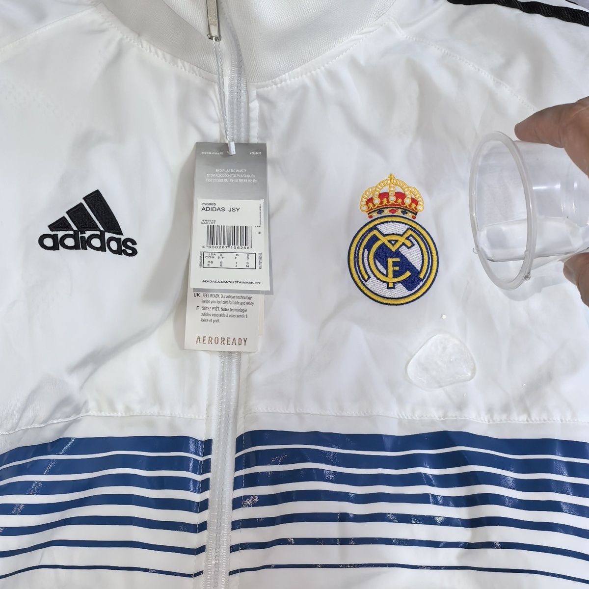 Real Madrid 12/13 vintage Windbreaker.