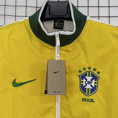 Brazil 2010 vintage windbreaker