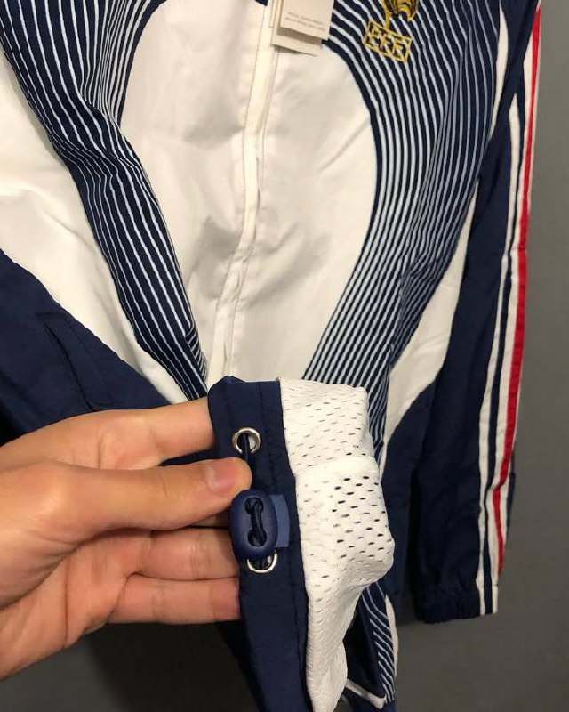France 2006 Adidas Teamgeist pre-match windbreaker